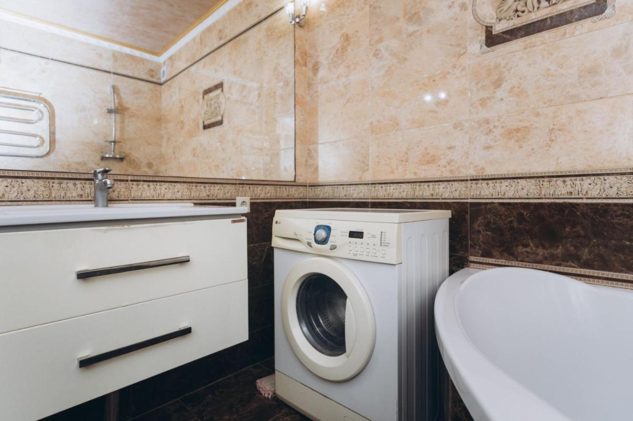 Apartamento Vip Харьковская Sumy Exterior foto
